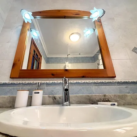 Malta Queen's Gate Apartment *