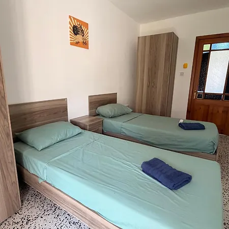 Malta Queen's Gate Apartment Is-Swieqi